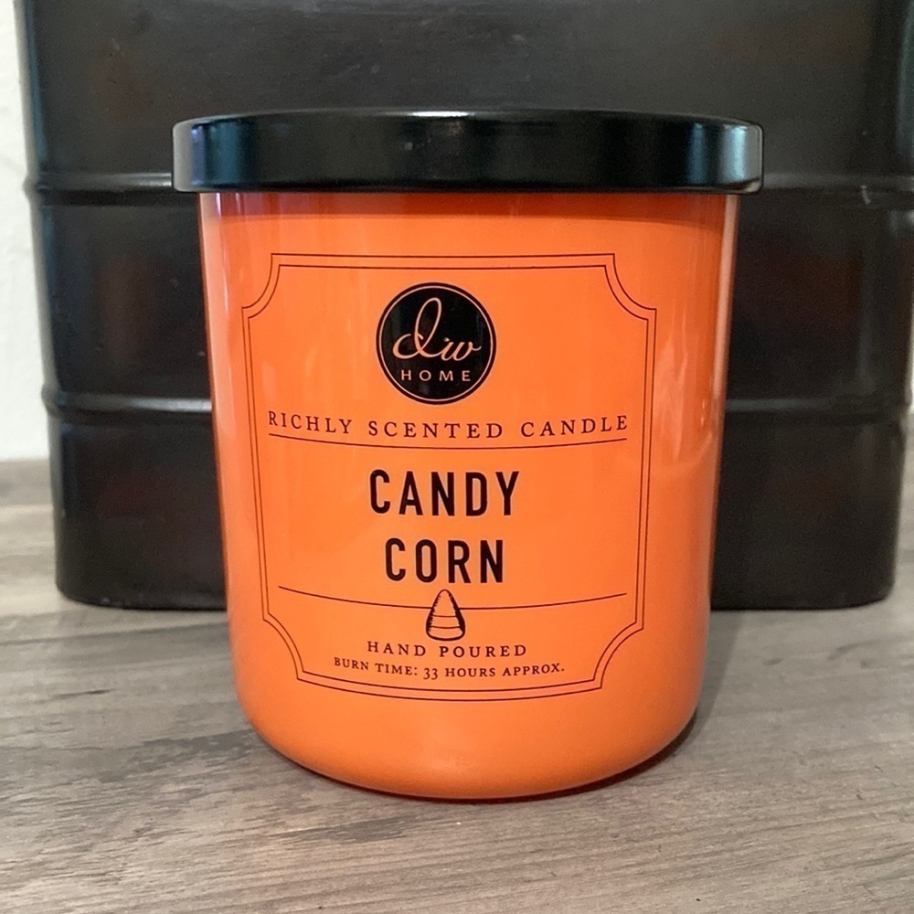 DW HOME CANDY CORN Halloween Orange JAR CANDLE NEW